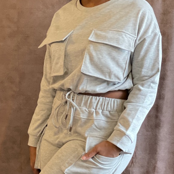 (NWT) Cargo Jogger Two-Piece Set - Picture 8 of 9